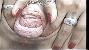 Hermosa videos maduras peludas chica besada dolorosamente en el culo