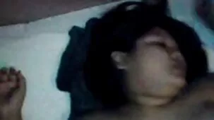 Mandingo, una polla negra gigante y larga, se folla a Kitheria videos de peludas xxx con un beso