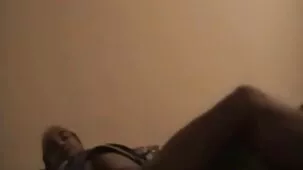 Fumar suavemente, cunnilingus mutuo y sexo caliente chochas peludas xxx en diferentes poses