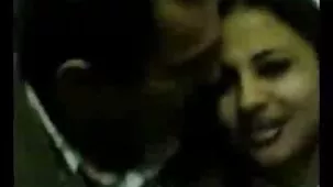 Espiar videos caseros peludas a mujeres masturbándose