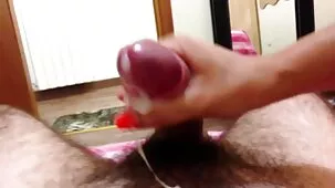 45 minutos en la cama con dos francesas peludas follando chicas jóvenes