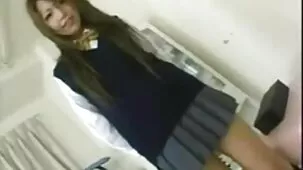 Hermosa rubia masturbándose maduras peludas corriendose delante de la cámara