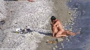 Me dormí borracho. Cavar su mexicanas bien peludas culo y correrse en ella