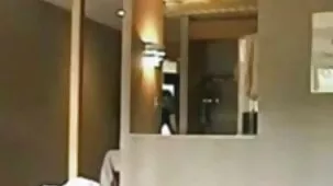 Maldita sea, eso es una gran polla chapinas peludas en la rubia flaca anal!